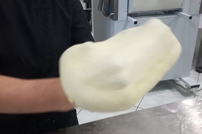 Pizza course in Catania with Show Cooking Cannolo - Authenticity and Value: Is It Worth It?
