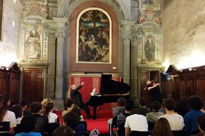 Pizza Dinner and Italian Opera Arias Concert in Florence - A Closer Look at the Experience