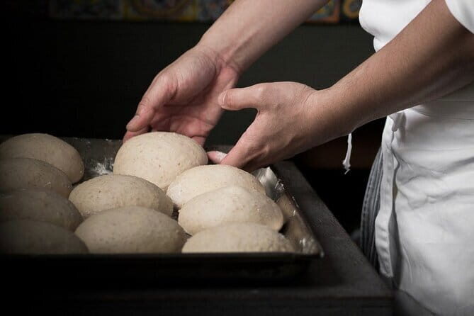 Pizza Making Private Class with Wine Tasting - A Closer Look at the Experience