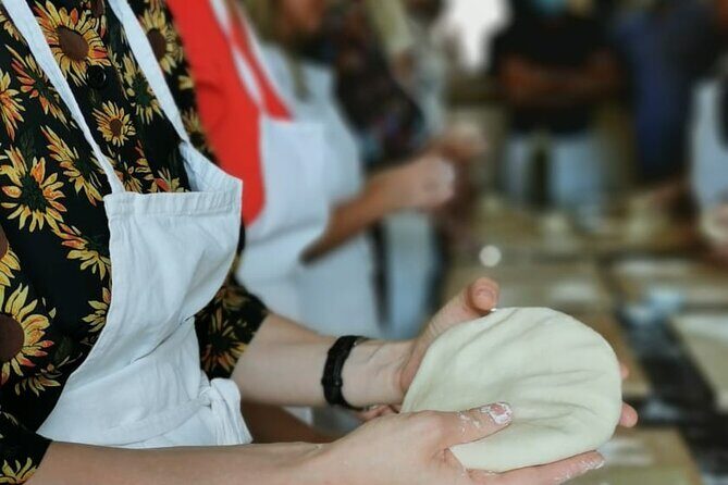 Pizza Masterclass and Wine Tour in the Minardi Vineyard - Key Points