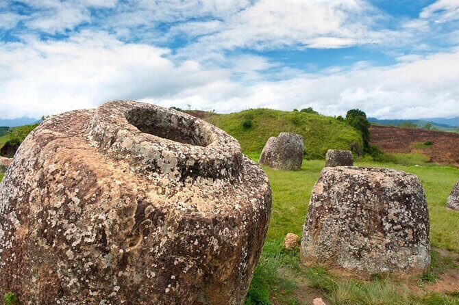 Plain of jars tour with local guide - Key Points