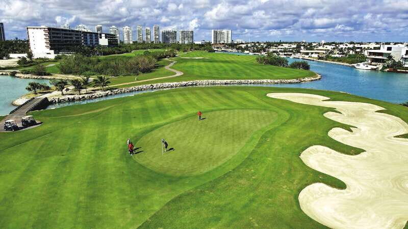 Play Puerto Cancun Golf Course W/Clubs - An In-Depth Look at Puerto Cancun Golf Course