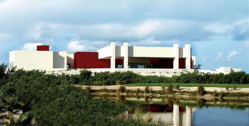 Play Riviera Cancun Golf Course W/Clubs - Transportation and Convenience