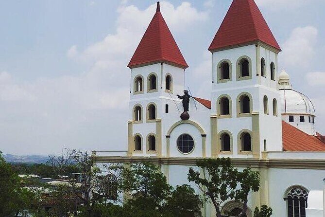 Playa Balandra with Beach Experience and La Paz Guided Tour! La Paz Round Trip - Authentic Experiences and Authenticity