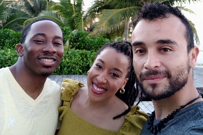 Playa del Carmen Salsa or Bachata Dance lesson from Playa del Carmen - The Sum Up