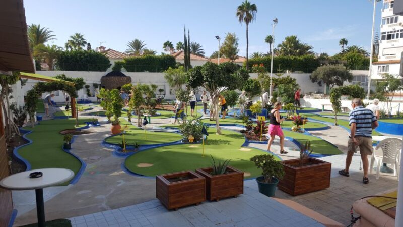 Playa del Inglés: Minigolf Taidia - An In-Depth Look at Minigolf Taidia