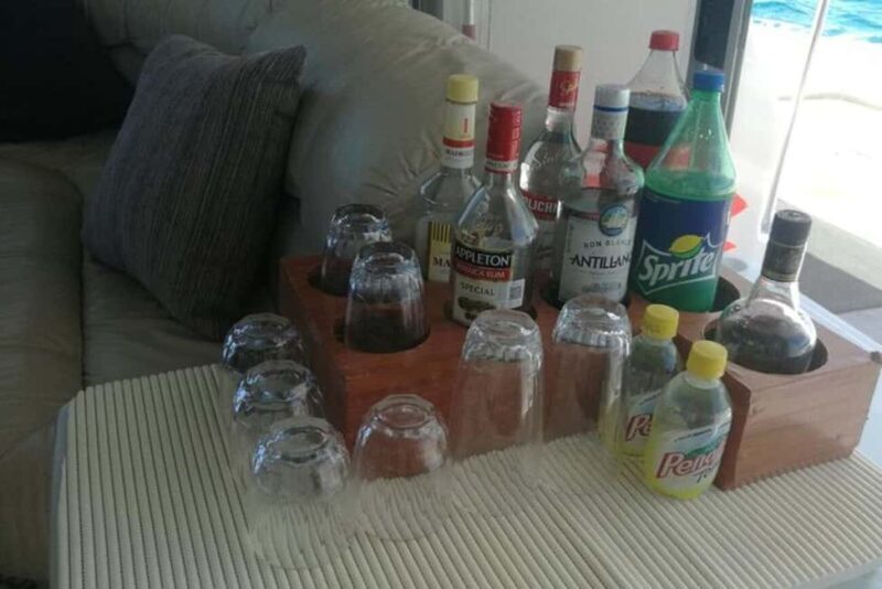 Playa Mujeres: Private Yacht Rental - 4hr SR55H4 #GMBSR55FUN - What Makes This Tour Stand Out