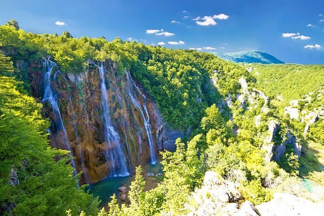 Plitvice Lakes and Rastoke Private Day Tour from Zagreb - Key Points