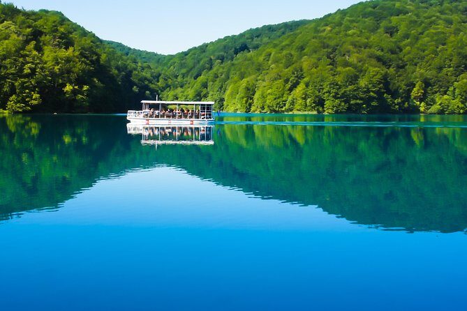 Plitvice Lakes Guided tour with Entrance ticket included - FAQ