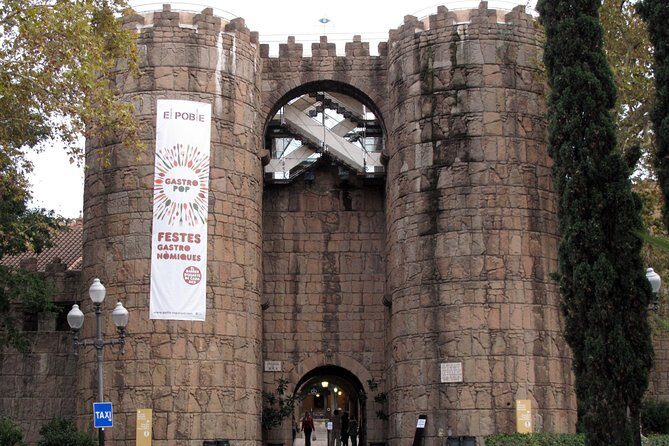 Poble Espanyol Private Tour in Barcelona with Pick up and Drop off - In-Depth Look at the Tour Experience