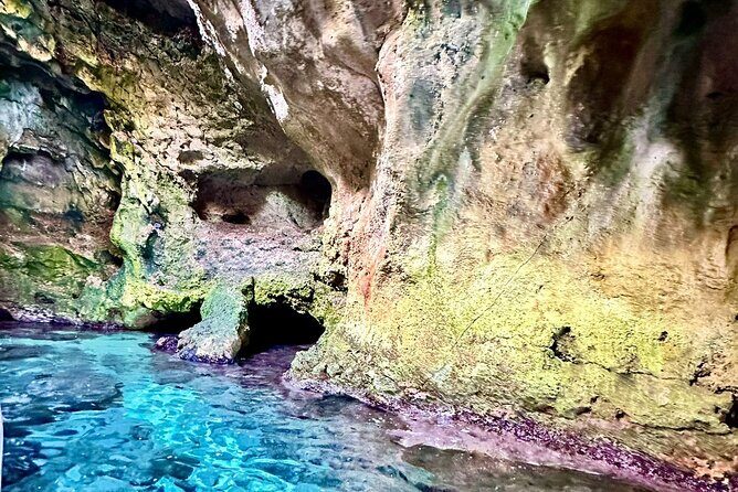 Polignano a Mare luxury boat tour, aperitif, diving and snorkeling - FAQ