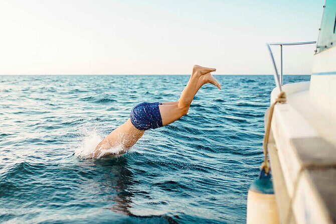 POLIGNANO BY BOAT: amazing sea caves and free drinks! - FAQ