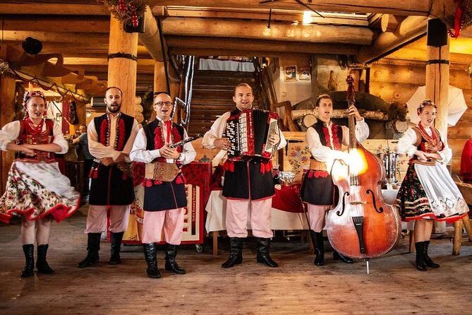 Polish Folk Show and Dinner From Krakow - Key Points