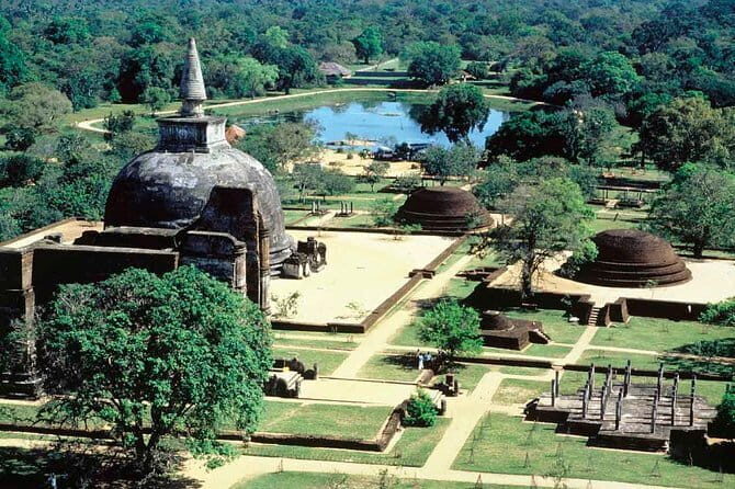 Polonnaruwa Archaeological Site Entrance Ticket with Guide - Key Points