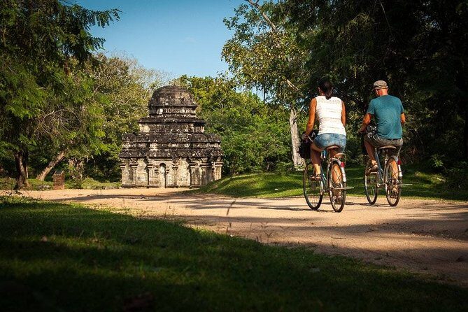 Polonnaruwa Day Tour with Lunch by Mahaweli - FAQ