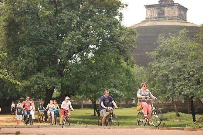 Polonnaruwe Ancient City Cycling Tour from Trincomalee/Nilaveli - Key Points