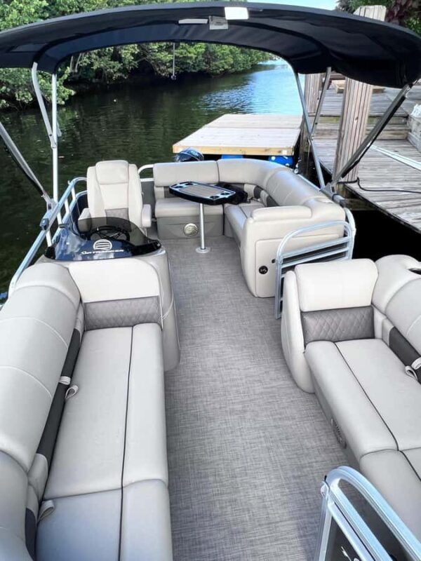 Pompano Beach: Pontoon Boat Rental - The Value of the Rental
