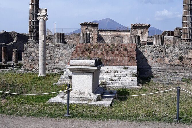 Pompeii & Amalfi Coast Private Day Tour from Naples - FAQ