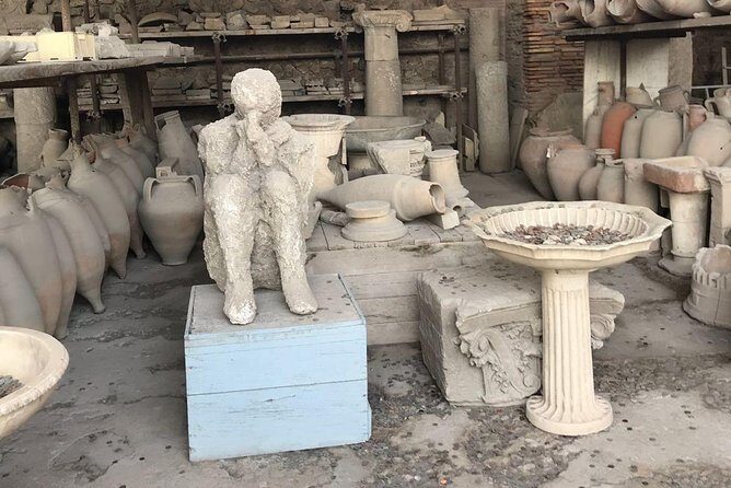 Pompeii and Amalfi Coast From Naples - FAQ