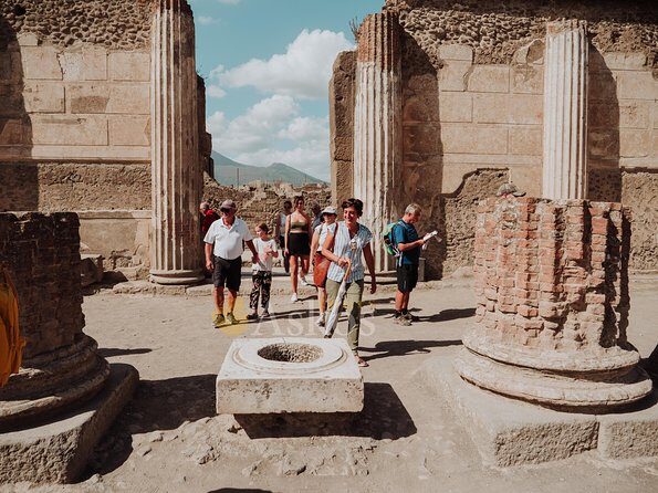 Pompeii and Herculaneum Private Walking Tour with an Archaeologist - A Fully Detailed Review of the Tour Experience