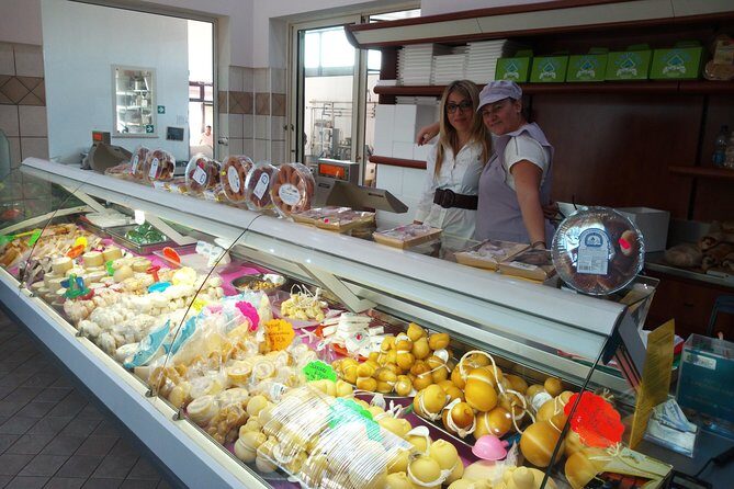 Pompeii and Herculaneum Skip-The-Line with Lunch&WineTasting from Rome - What Makes This Tour Stand Out?