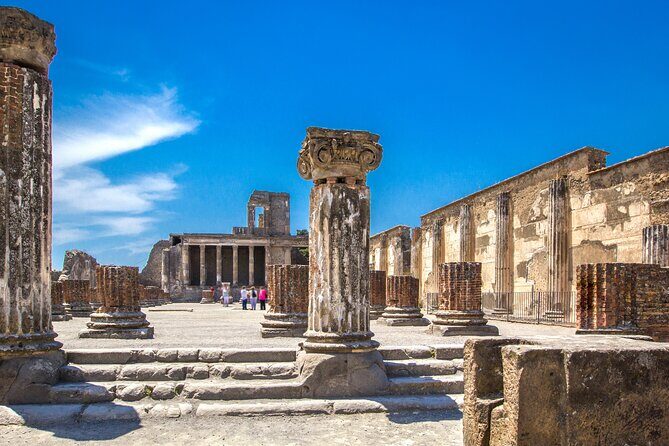Pompeii and Herculaneum Small Group Tour with an Archaeologist - A Closer Look at the Tour Experience