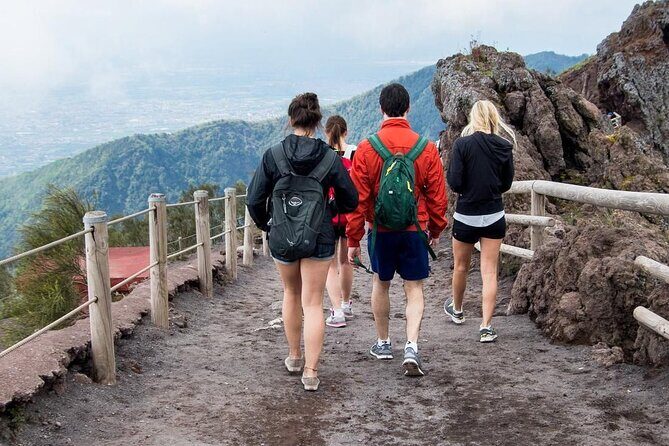 Pompeii and Vesuvius Select from Amalfi - Key Points