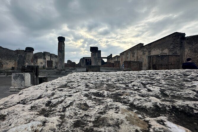 Pompeii and Vesuvius Tour from Positano Small Group - FAQ