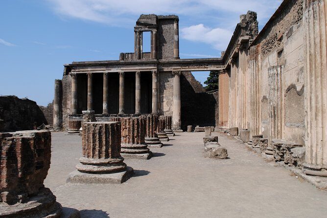 Pompeii and Vesuvius - VIP Tour/Small Group with Lunch - A Detailed Look at the Pompeii and Vesuvius VIP Tour