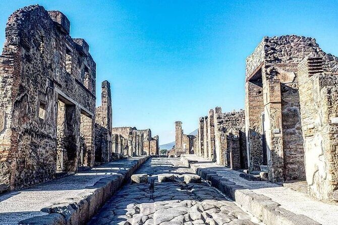 Pompeii Express Guided Tour by Train from Sorrento - Why Choose the Pompeii Express Guided Tour?