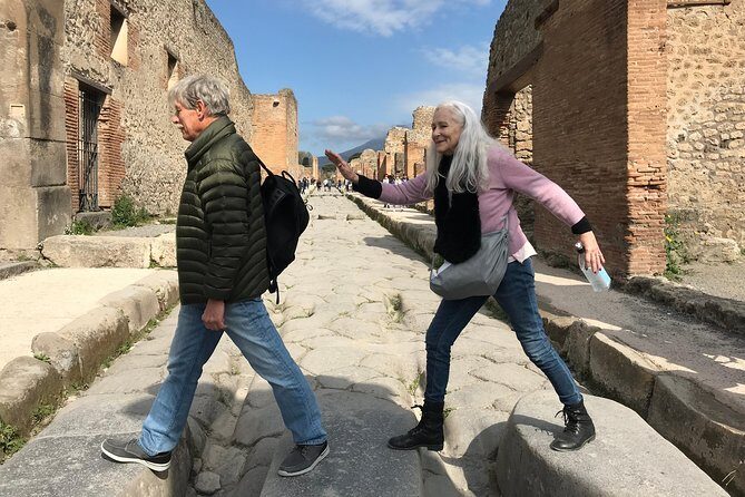 Pompeii Guided Tour & Horse Riding on Vesuvius with Lunch - The Journey Through Pompeii’s Ruins