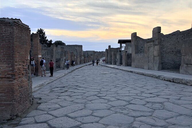 Pompeii Guided Tour with Skip the Line Entry - What You Should Know Before Booking