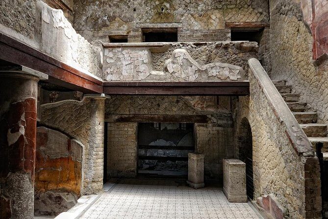 Pompeii & Herculaneum Private Tour: Fast-Track, Winery & Lunch - Who This Tour is Perfect For