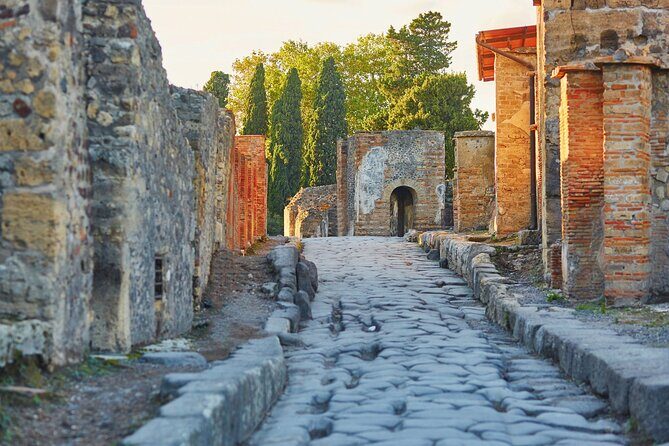 Pompeii Private Guided Tour with nominative tickets from Capri - The Journey Begins: From Capri to Pompeii