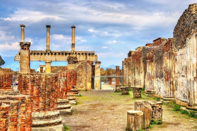 Pompeii Private & Personalized Tour with archeology expert guide - Why a Private Guided Tour Makes All the Difference