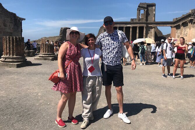 Pompeii Private Tour with an Archaeologist and Skip The Line - 3 hours - Starting Off at Porta Marina Superiore