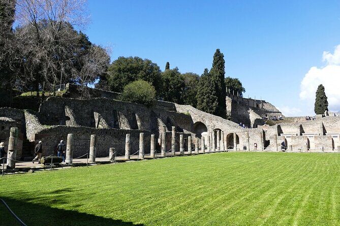 Pompeii Ruins Half-Day Tour from Sorrento with Guide - Key Points