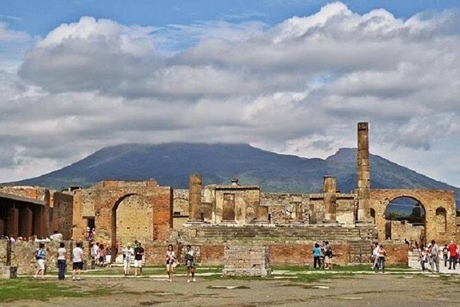 Pompeii Skip-the-Line Entry & Guided Tour of the Ruins - Who Will Love This Tour?