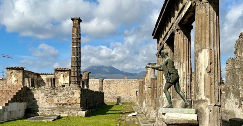 Pompeii: skip the line ticket + guided group tour - Key Points
