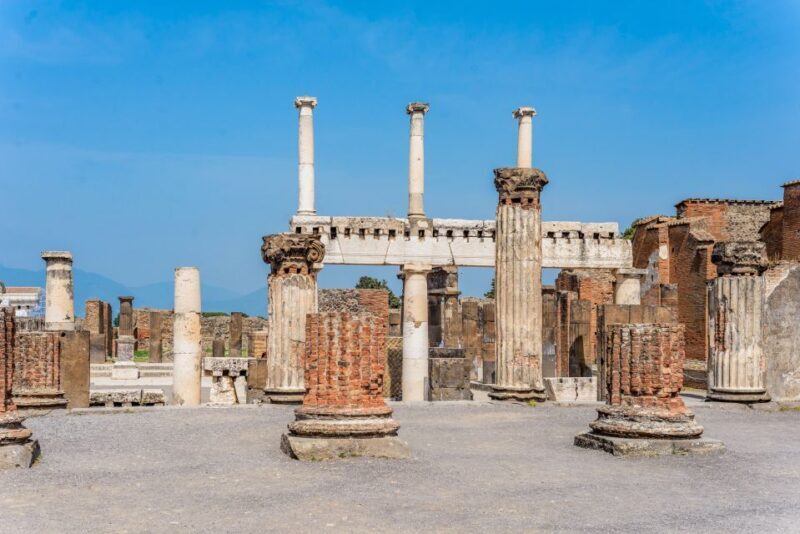 Pompeii: Small Group Tour with an Archaeologist - Authentic Insights from Reviewers