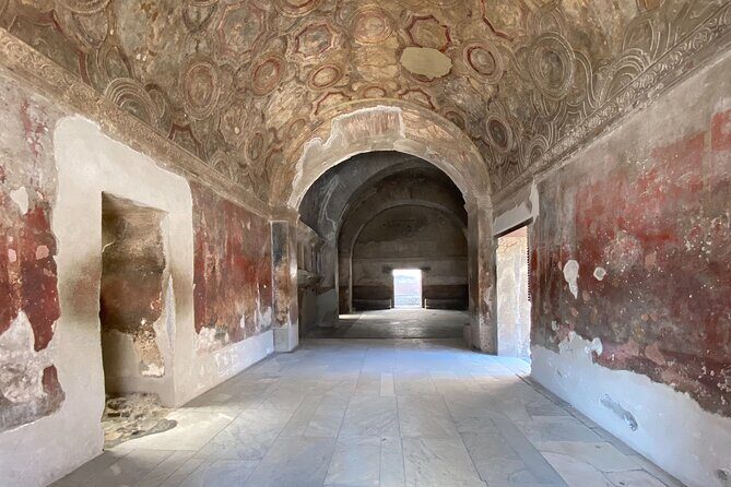 Pompeii Small Group with an Archaeologist and Skip The Line - Practical Tips for Your Pompeii Tour