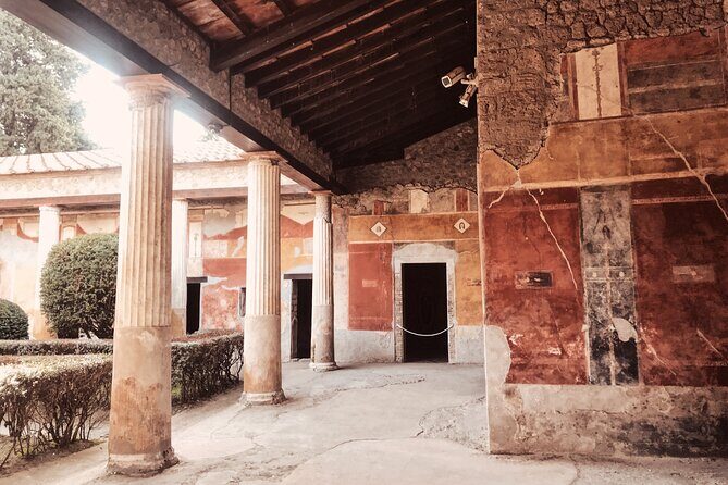 Pompeii Small Group with an Archaeologist and Skip The Line - Who Should Consider This Tour?