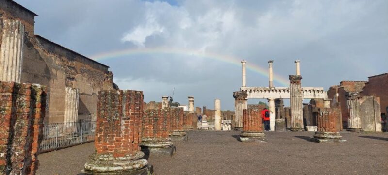 Pompeii Sunset tour for small group - Deep Dive Into the Pompeii Sunset Experience