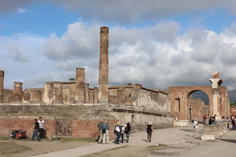Pompeii: The Ultimate Skip-the-Line Archaeological Adventure - Authentic Experiences and Unique Insights
