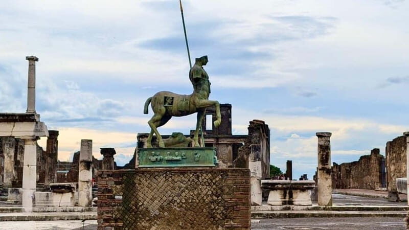 Pompeii: Ticket with audio guide - Key Points