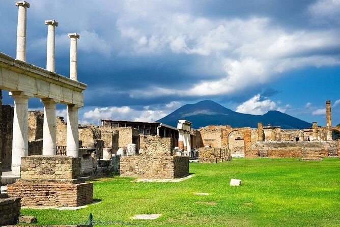 Pompeii tour with archaeologist - Who Should Consider This Tour?