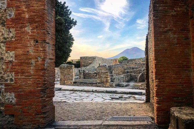 Pompeii & Vesuvius with Lunch & Wine Tasting from Positano - A Practical, Well-Rounded Day in Italy’s History and Nature