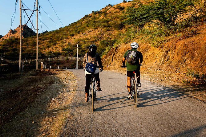 Pondicherry City Bicycle Tour with Breakfast - An Easy Start with Hotel Pickup