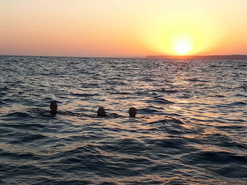 Ponta da Piedade Sunset Cruise from Lagos free drink - Key Points