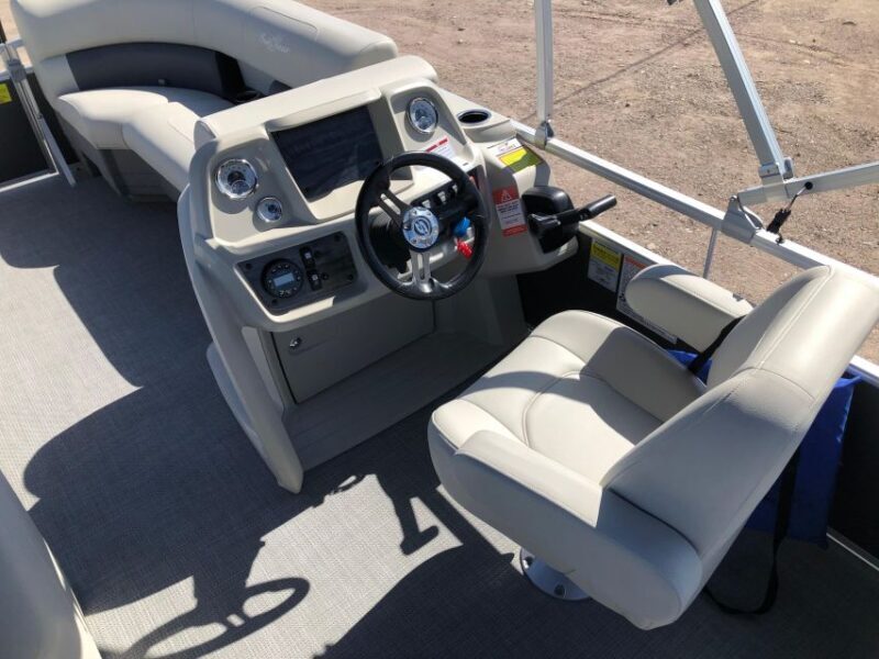 Pontoon Boat Rental - 4 hour rental or 6 hour rental - Exploring Lake Havasu with Sandbar Powersports